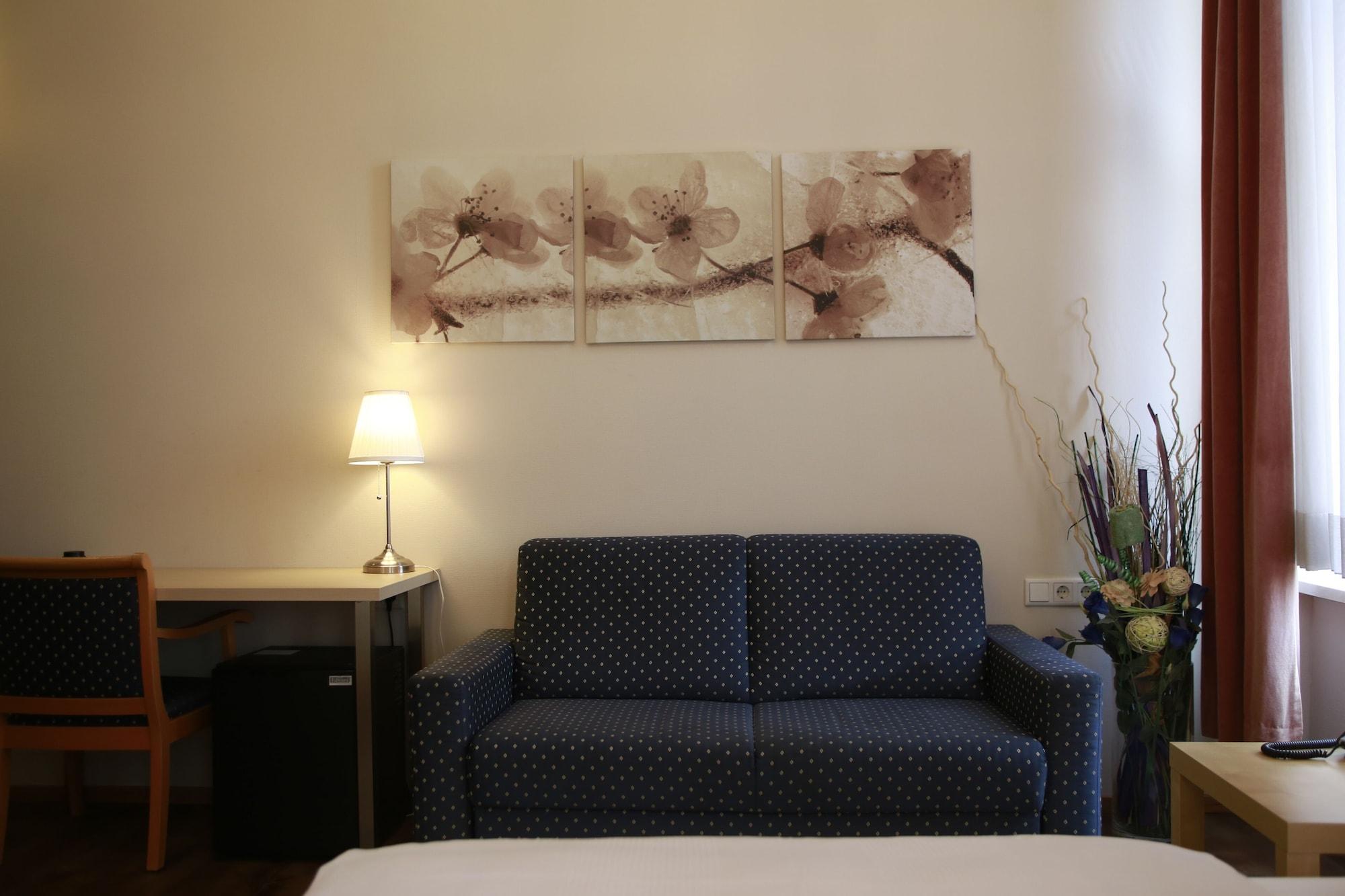 Hotel Weidenhof Düsseldorf Dış mekan fotoğraf