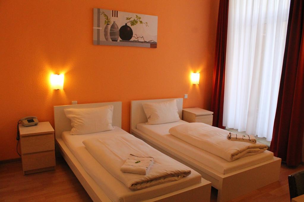 Hotel Weidenhof Düsseldorf Dış mekan fotoğraf