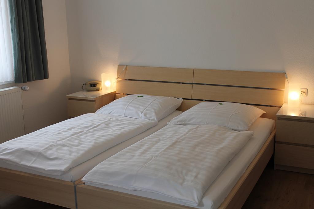 Hotel Weidenhof Düsseldorf Oda fotoğraf